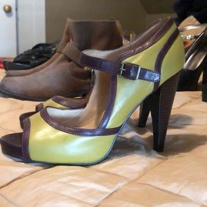 Steve Madden Vintage Platform Heels
